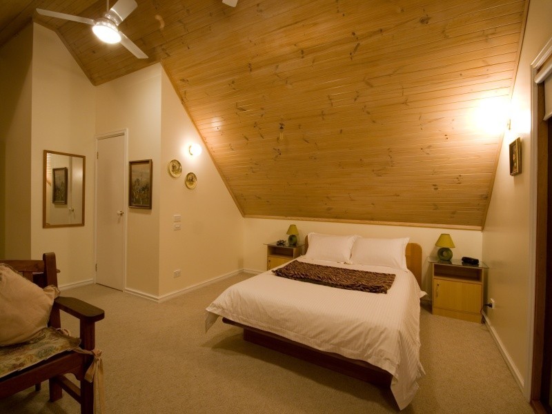 682 Melton Rd*, Gisborne VIC 3437