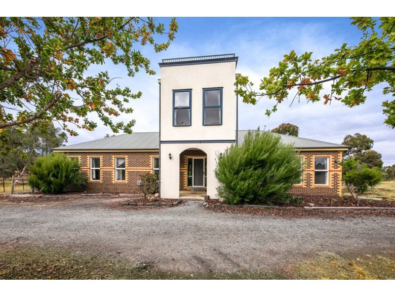 55 Morefield Court, Diggers Rest VIC 3427