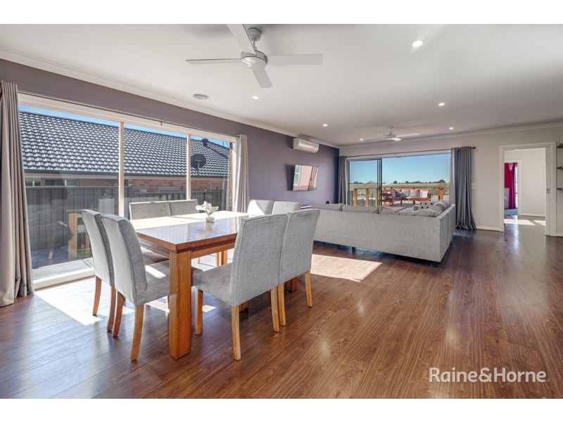 24 Tasman Road, Gisborne VIC 3437