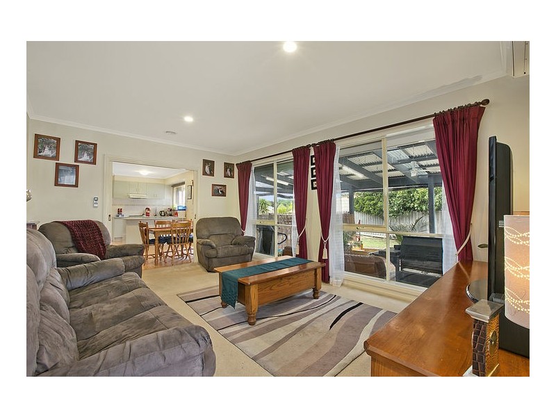 26 Hilltop Way, Gisborne VIC 3437