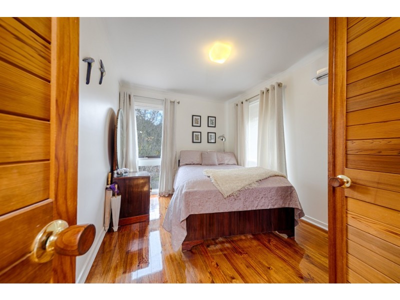 19 Oakley Court, Gisborne VIC 3437