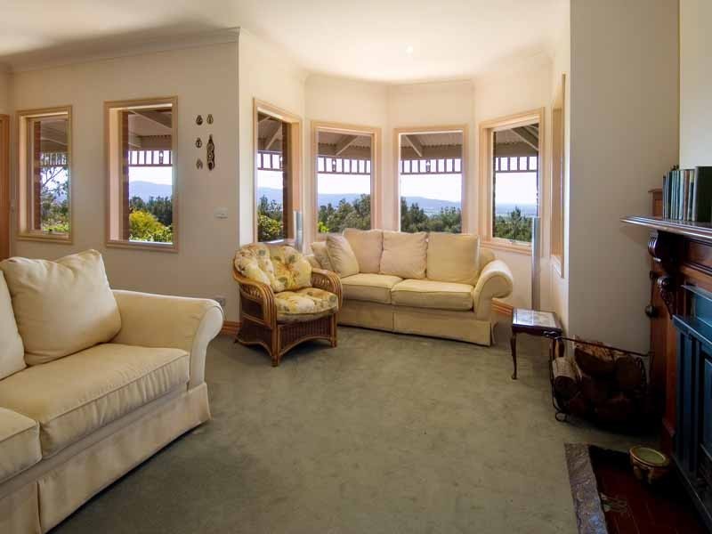 206 Mt. Gisborne Rd, Gisborne VIC 3437