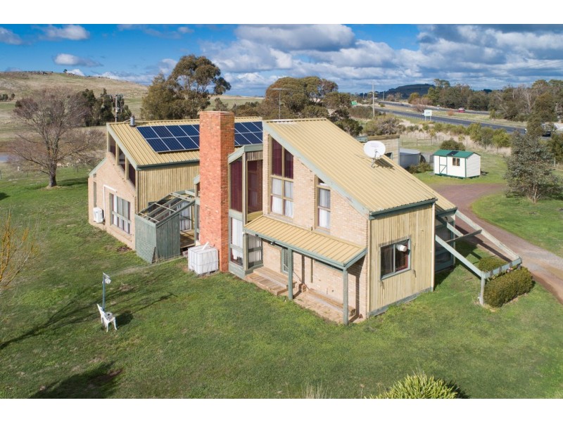 233 Deverall Road, Gisborne VIC 3437