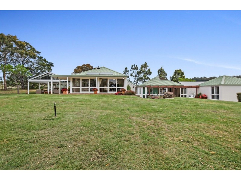 71 Duggan Road, Gisborne VIC 3437