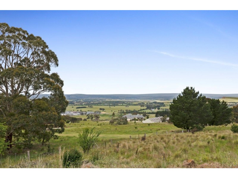 71 Duggan Road, Gisborne VIC 3437