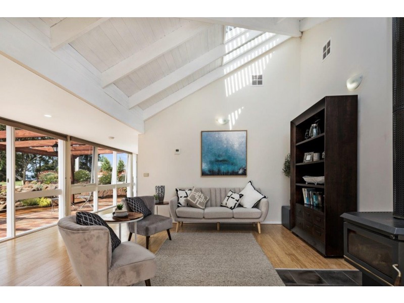 71 Duggan Road, Gisborne VIC 3437