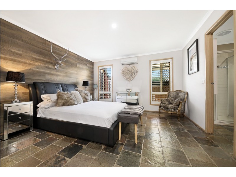 27 The Boulevard, Gisborne VIC 3437