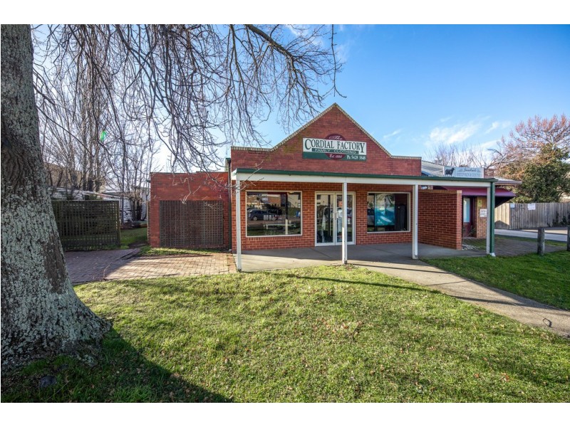 32A Aitken Street, Gisborne VIC 3437