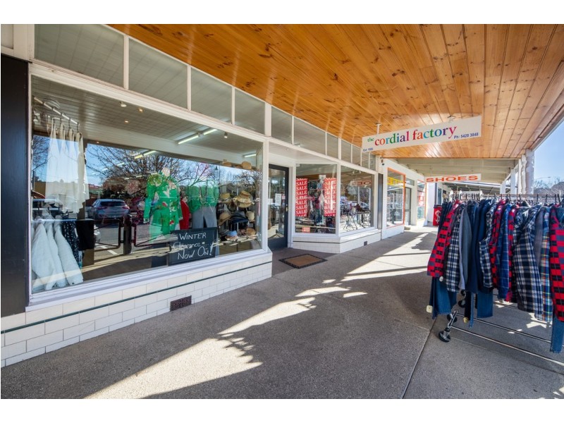 32A Aitken Street, Gisborne VIC 3437