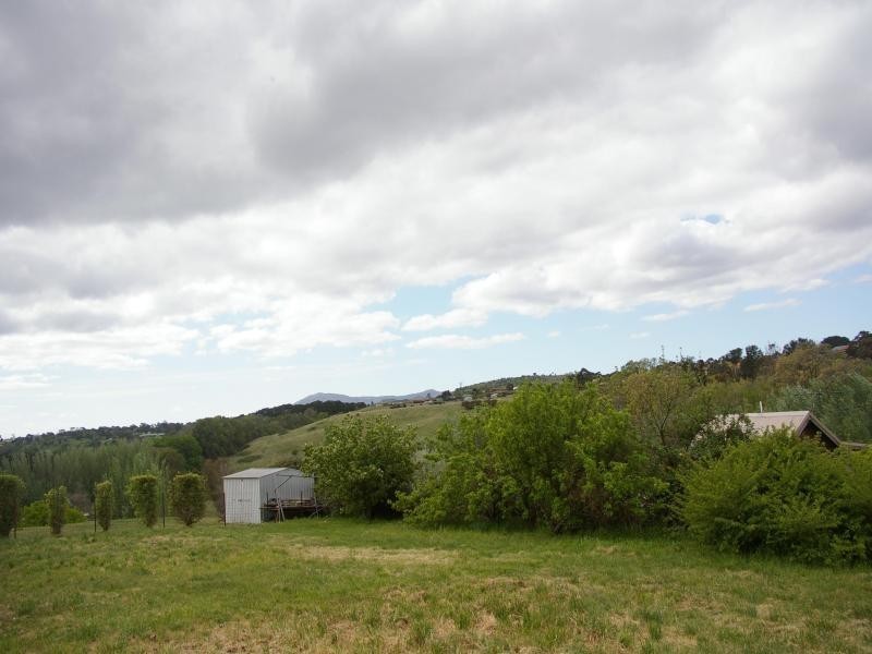3 Melbourne Rd, Gisborne VIC 3437