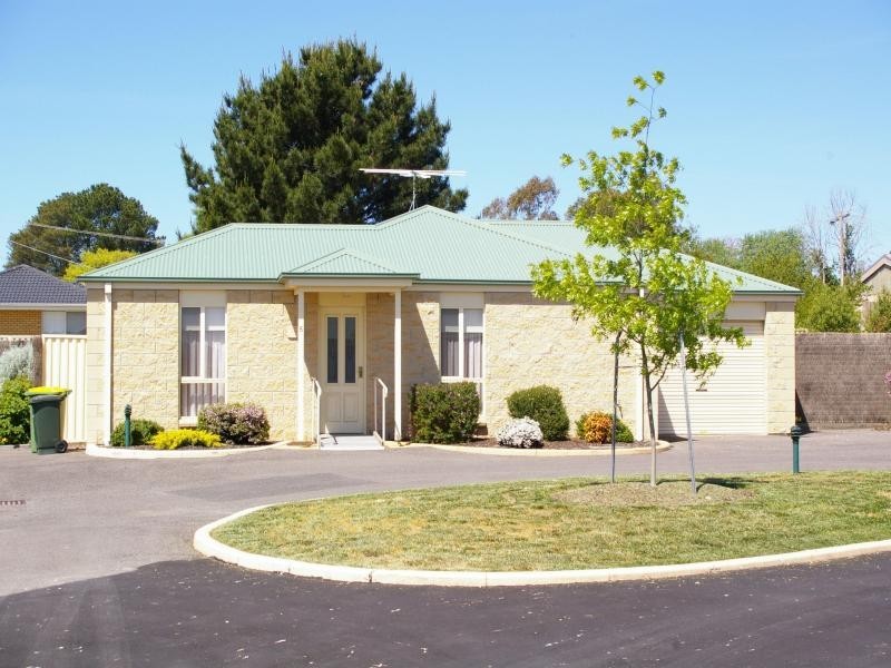 5/176 Station Rd, New Gisborne VIC 3438