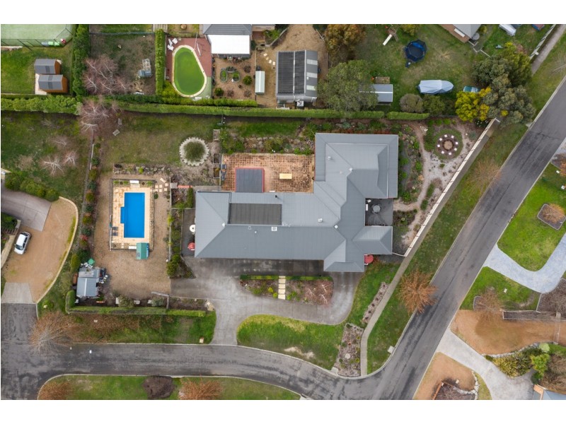 6 Kennington Rise, Gisborne VIC 3437