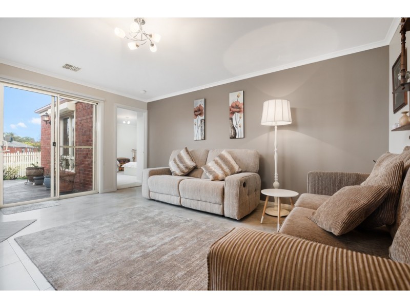 6 Kennington Rise, Gisborne VIC 3437