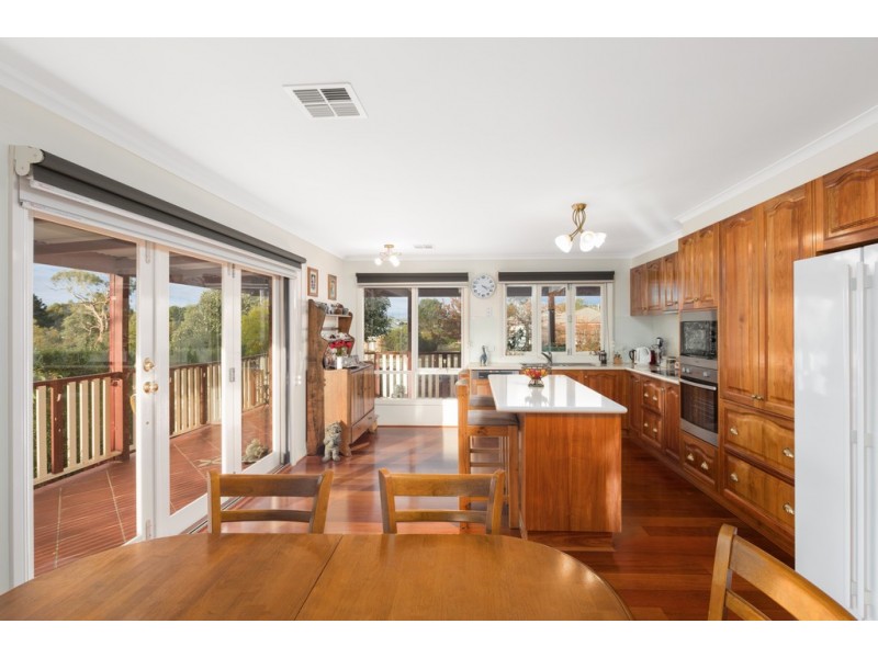 6 Kennington Rise, Gisborne VIC 3437