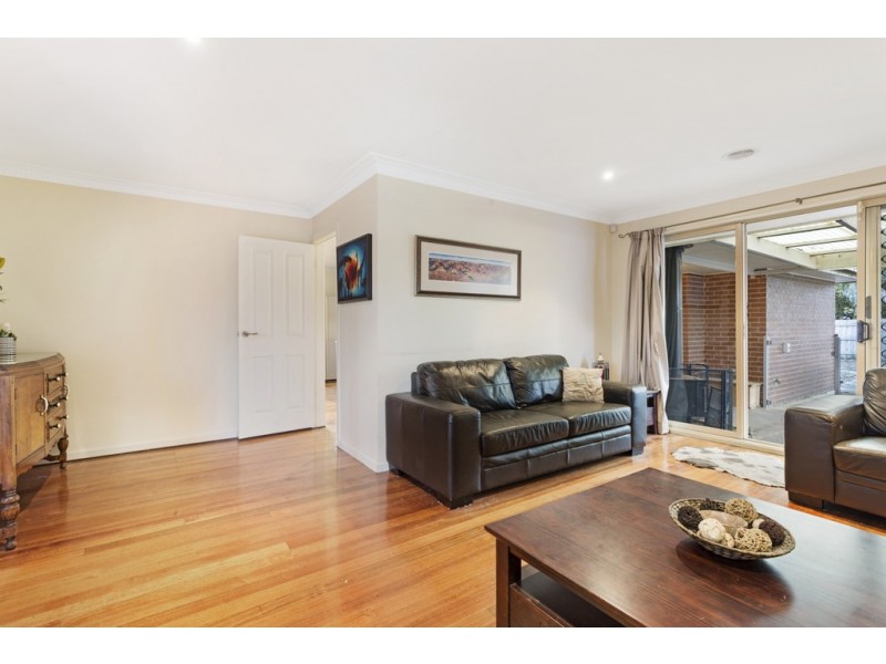 42 Fersfield Road, Gisborne VIC 3437