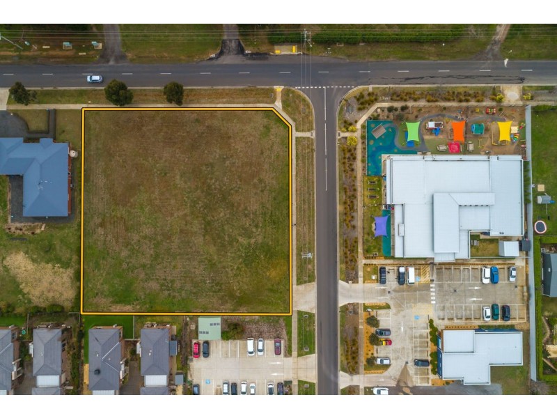 101-105 Willowbank Road,, Gisborne VIC 3437