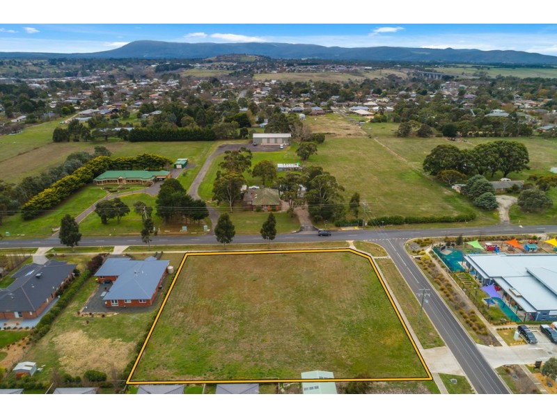 101-105 Willowbank Road,, Gisborne VIC 3437