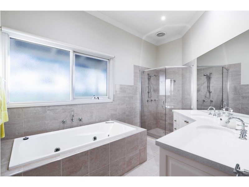 150 Hopetoun Park, Hopetoun Park VIC 3340