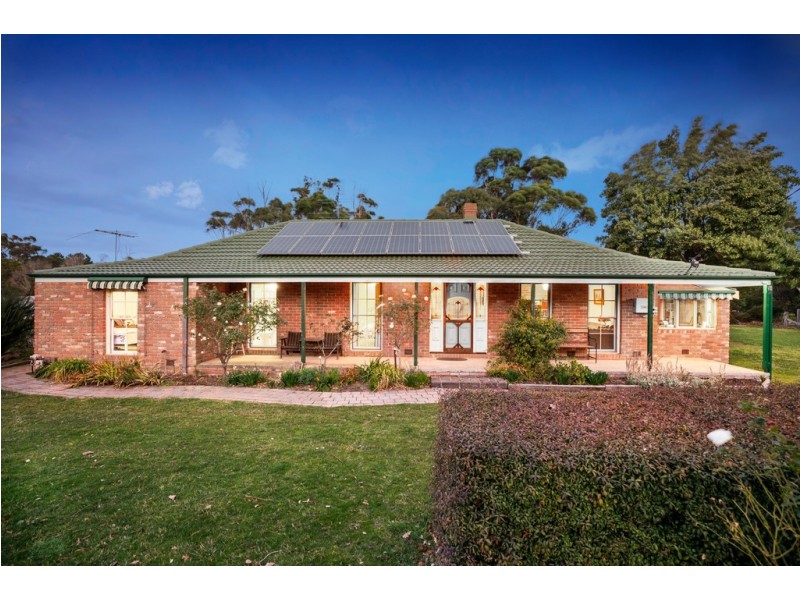 9 Moores Road, Riddells Creek VIC 3431