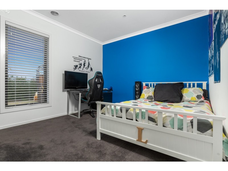 11 Childe Harold Road, Gisborne VIC 3437