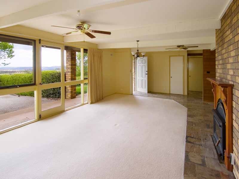 71 Dunne Rd*, Gisborne VIC 3437