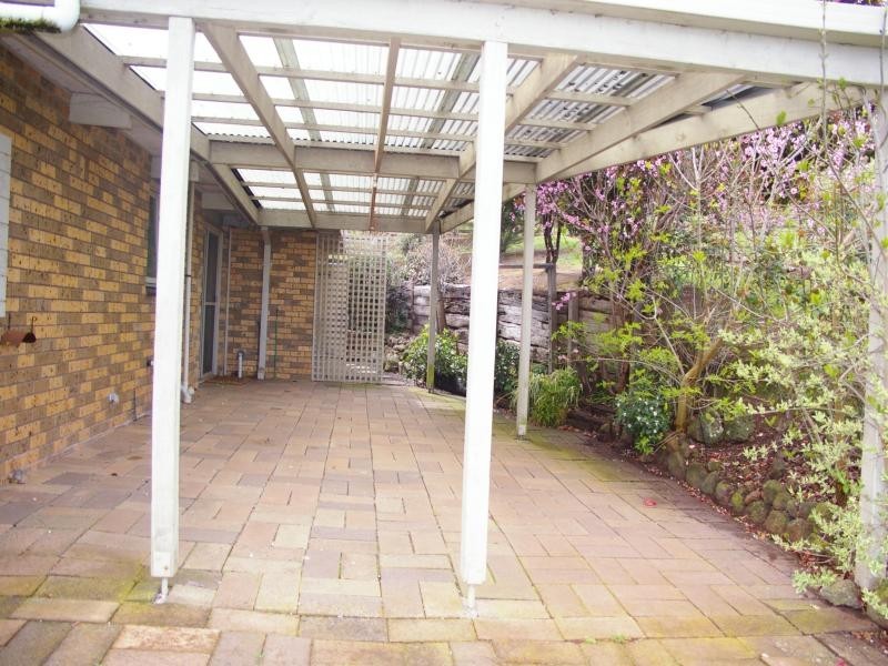 71 Dunne Rd*, Gisborne VIC 3437