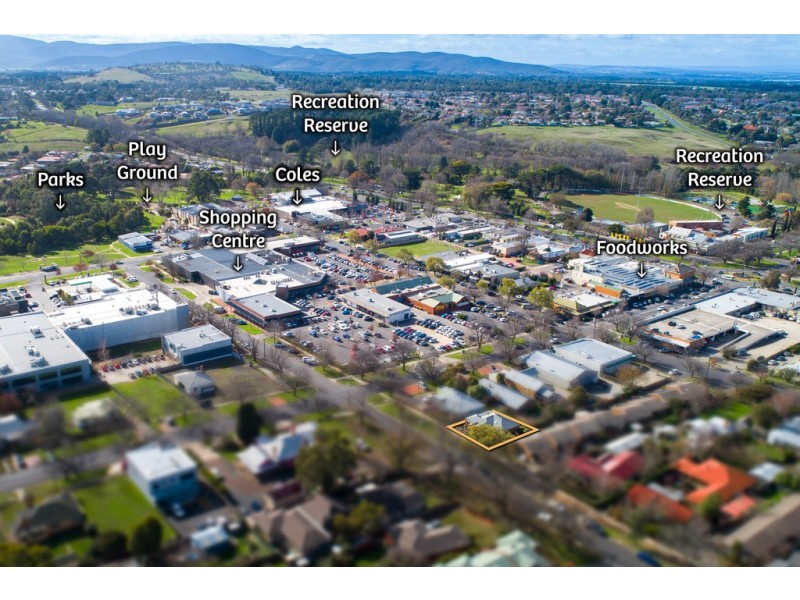 23 Prince Street, Gisborne VIC 3437