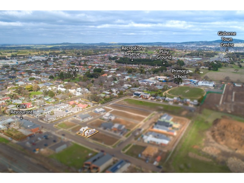 7 and 9 Hurst Drive, New Gisborne VIC 3438