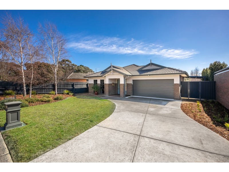 168 Willowbank Road, Gisborne VIC 3437