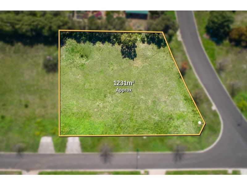 10 Grange Court, Gisborne VIC 3437