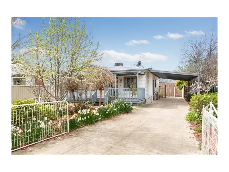 90A Station Road, Gisborne VIC 3437