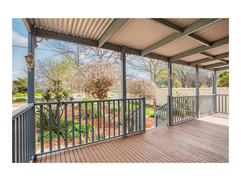 90A Station Road, Gisborne VIC 3437