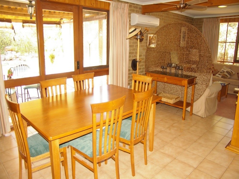 44 Trott Rd, Gisborne VIC 3437