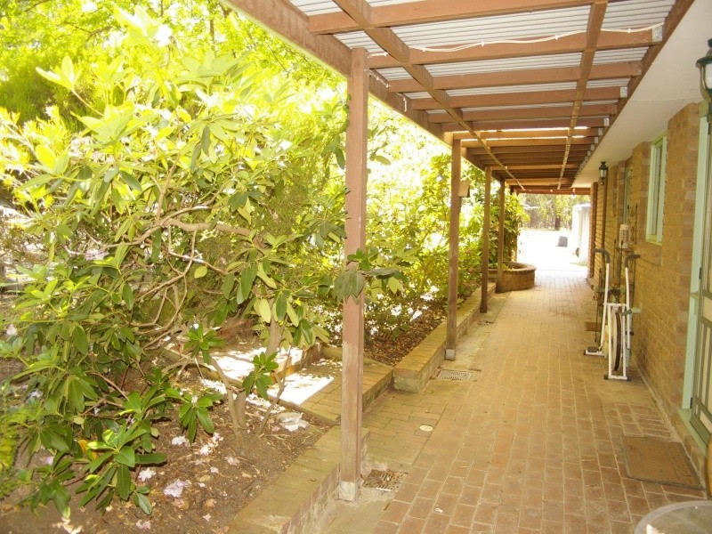 44 Trott Rd, Gisborne VIC 3437