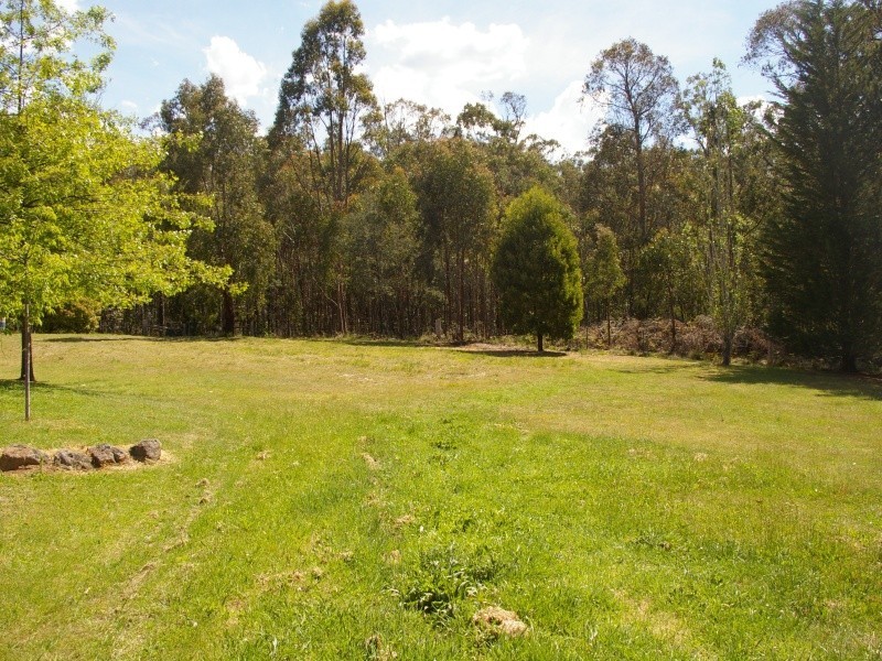 44 Trott Rd, Gisborne VIC 3437