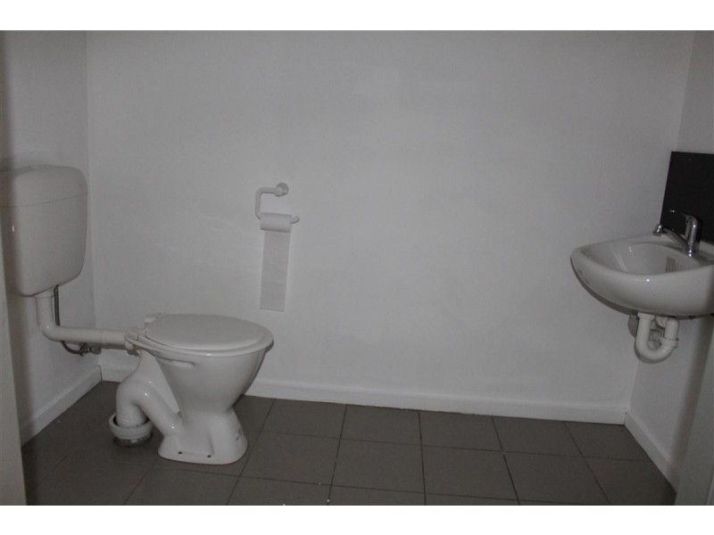 4/50 Aitken St, Gisborne VIC 3437