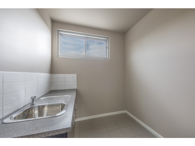 8/50 Aitken St, Gisborne VIC 3437