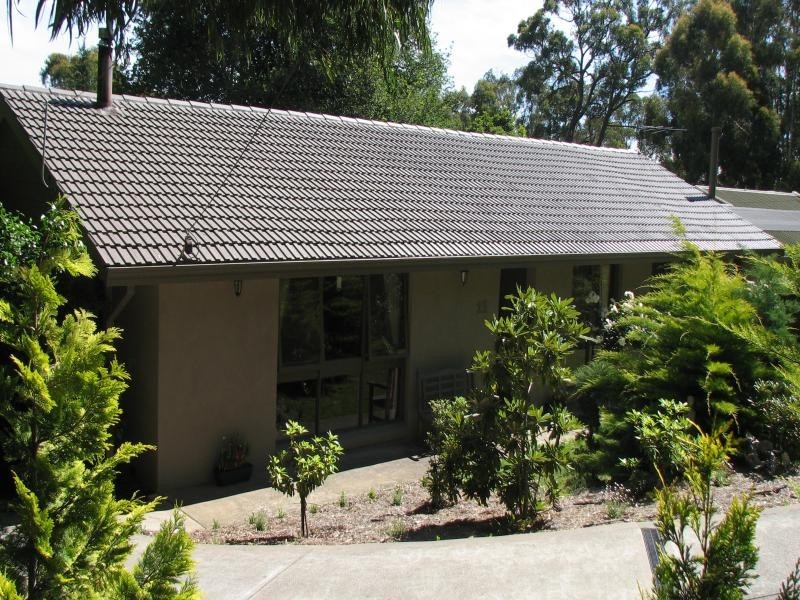 25 Ryans Parade, Mount Macedon VIC 3441