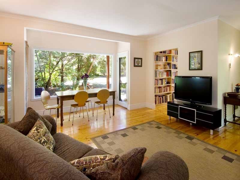 2 Ferrier St, Mount Macedon VIC 3441