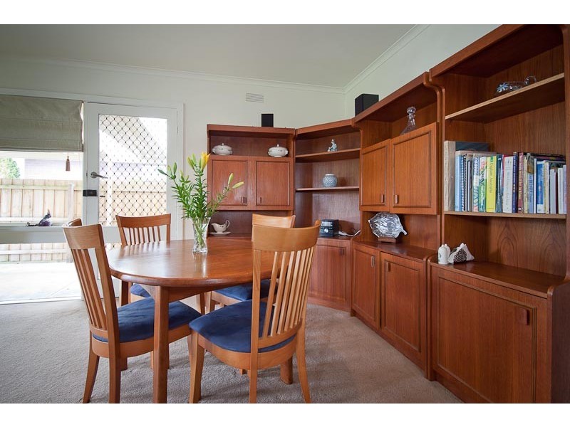 2 Worcester Road, Gisborne VIC 3437