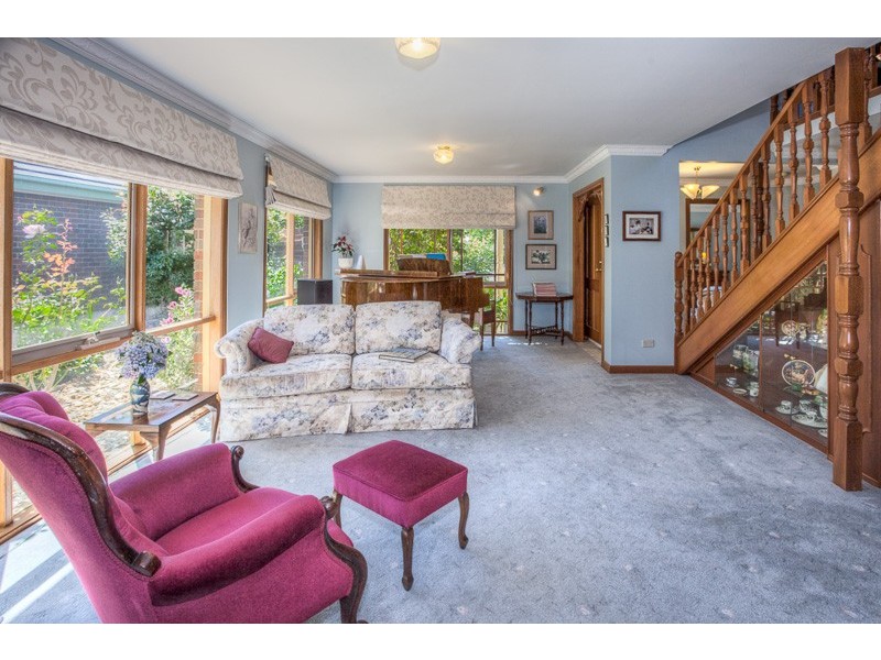 42 Skyline Drive, Gisborne VIC 3437