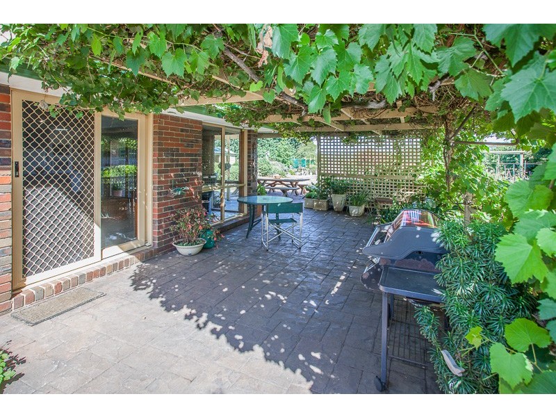 42 Skyline Drive, Gisborne VIC 3437