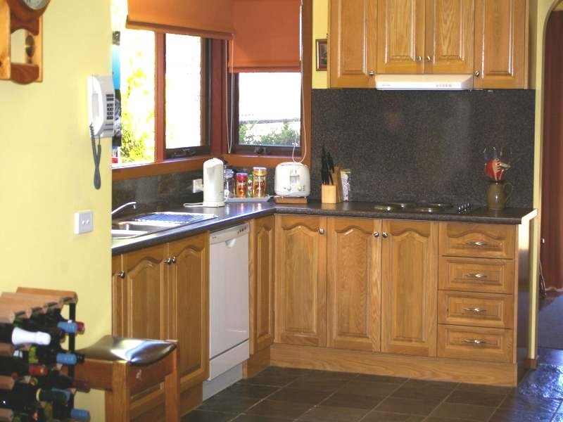 32 Stephen St, Gisborne VIC 3437