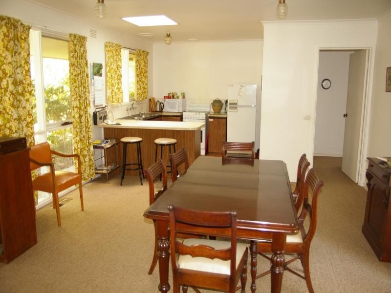 88 Carrington St, Macedon VIC 3440