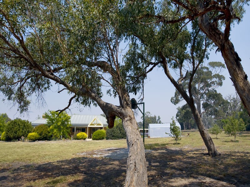 142 Gyro Close, Riddells Creek VIC 3431