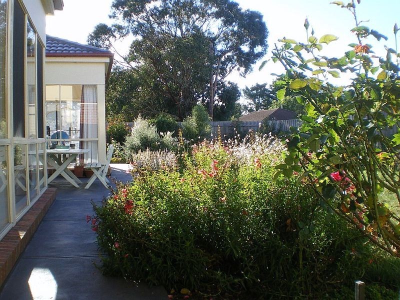 13  DOREIMUS COURT, New Gisborne VIC 3438