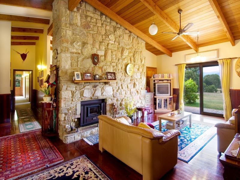 30 Kemp Rd, Gisborne VIC 3437