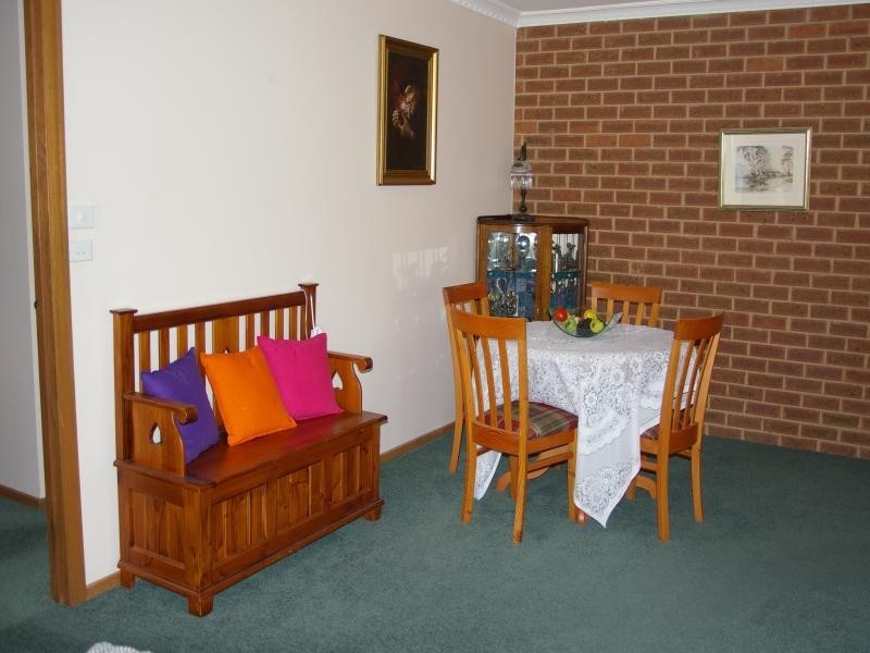 Unit 2/23 Farrell St, New Gisborne VIC 3438