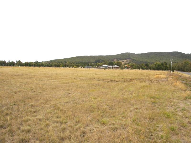 Cnr Cornish and Whittaker Sts, Riddells Creek VIC 3431