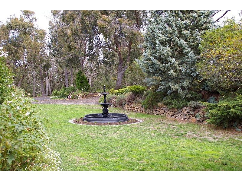 133 BENSON ROAD, Gisborne South VIC 3437